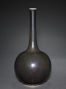 Globular Vase, 1644-1912. Creator: Unknown