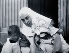Gloucester smallpox epidemic, 1896: Elsie Clutterbuck (right), a smallpox patient, with..., 1896. Creator: HCF of Gloucester