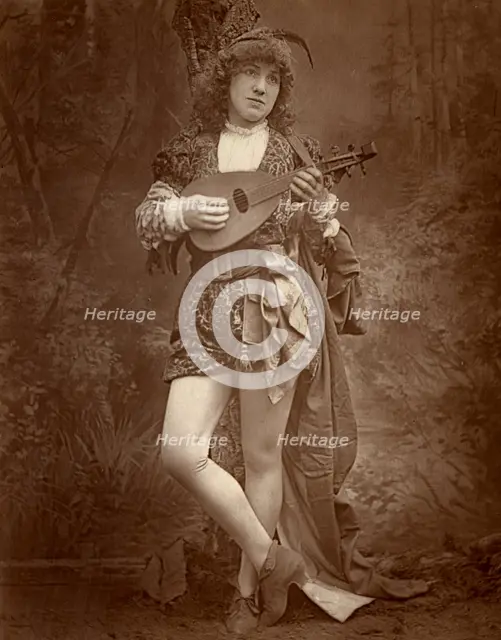 Grace Hawthorne, American actress, 1888.  Artist: Ernest Barraud