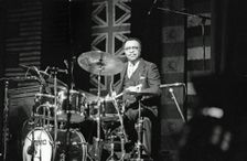 Grady Tate, Philip Morris Jazz. Festival. Dominion Theatre. London, Nov 1985. Creator: Brian O'Connor