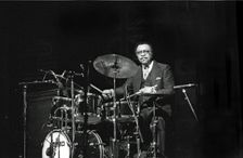 Grady Tate, Philip Morris Jazz. Festival. Dominion Theatre. London, Nov 1985. Creator: Brian O'Connor