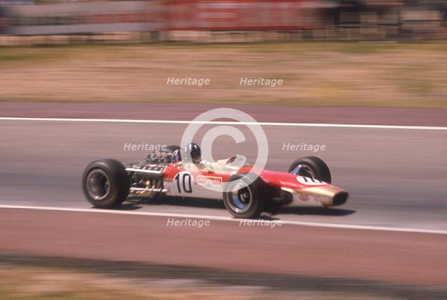 Graham Hill's Lotus at speed, Spanish Grand Prix, Jarama, Madrid, 1968. Artist: Unknown
