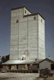 Grain elevators, Caldwell, Idaho, 1941. Creator: Russell Lee