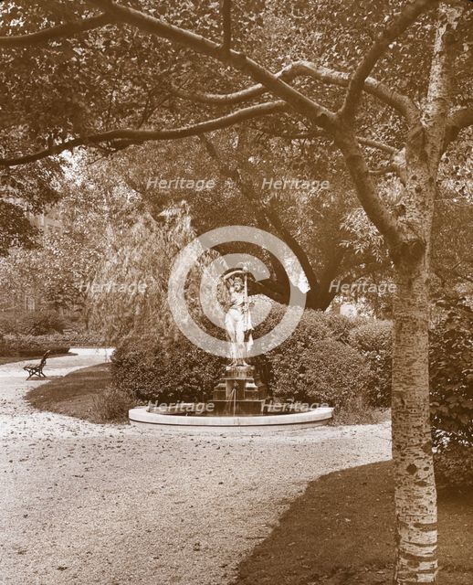 Gramercy Park, between East 20th and East 21st Streets east of Park Avenue, New York, c1922. Creator: Frances Benjamin Johnston.