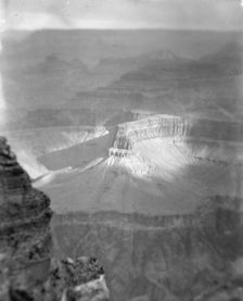 Grand Canyon, Arizona, between 1899 and 1928. Creator: Arnold Genthe