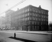 Grand Circus Building, Detroit, Mich., between 1905 and 1915. Creator: Unknown