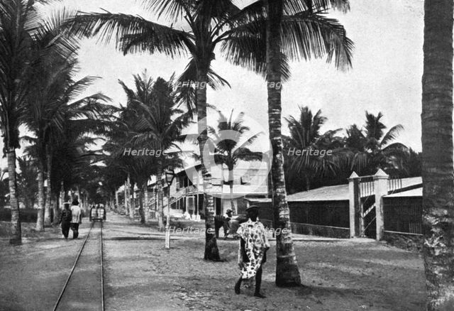 ''Grand Bassam. Une rue; L'Ouest Africain', 1914. Creator: Unknown.
