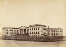 Grand Entrance to the Government House, Calcutta, 1850s. Creator: Captain R. B. Hill