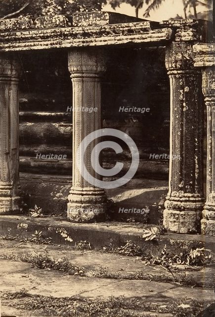 Grande Pagode - Colonnade de l'Esplanade, 1866. Creator: Emile Gsell.