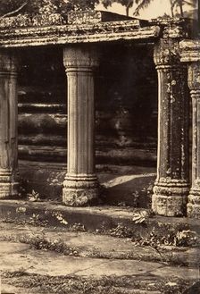 Grande Pagode - Colonnade de l'Esplanade, 1866. Creator: Emile Gsell