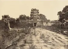 Grande Pagode Porte Ouest de la 1ère enceinte, 1866. Creator: Emile Gsell