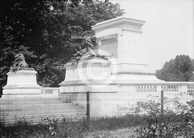 Grant Memorial At Capitol, Pedestals For Statue And Groups of Statuary, 1911. Creator: Harris & Ewing.
