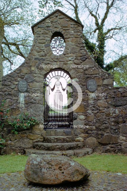 Grave of David Lloyd George, Welsh politician, Llanystumdwy, Gwynedd, Wales. Creator: Tony Evans.
