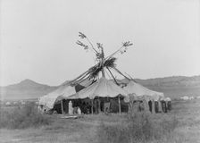 Gray Dawn-Cheyenne, c1910. Creator: Edward Sheriff Curtis