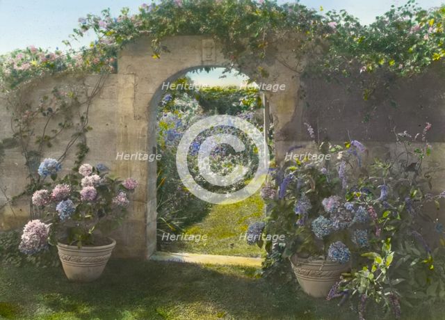 "Gray Gardens," Robert Carmer Hill house, Lily Pond Lane, East Hampton, New York, c1916. Creator: Frances Benjamin Johnston.
