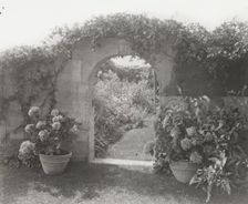 "Gray Gardens," Robert Carmer Hill house, Lily Pond Lane, East Hampton, New York, c1914. Creator: Frances Benjamin Johnston
