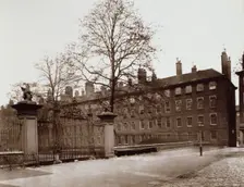 Gray's Inn - Field Court, c1885. Creator: Henry Dixon & Son