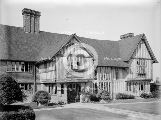 Great Dixter, Northiam, East Sussex, 1930. Artist: Nathaniel Lloyd