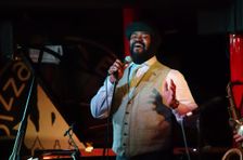 Gregory Porter, Pizza Express, Dean St, London, 2001. Artist: Brian O'Connor