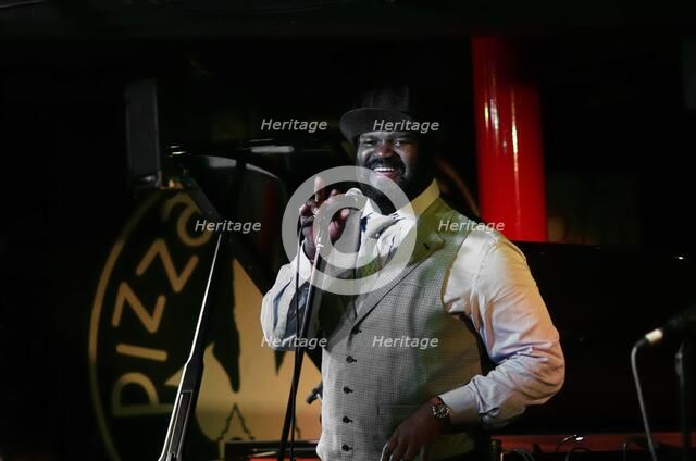 Gregory Porter, Pizza Express, Dean St, London, 2001. Artist: Brian O'Connor