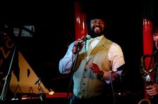 Gregory Porter, Pizza Express, Dean St, London, 2001. Artist: Brian O'Connor