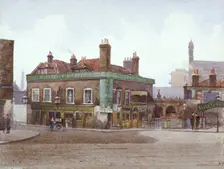 Green Gate Tavern at the junction of City Road and Bath Street, London, c1880. Artist: John Crowther