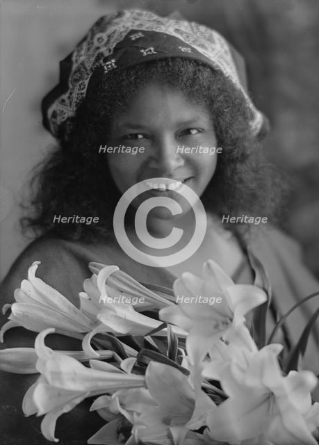Greenwood, Minnie, Miss, portrait photograph, 1913. Creator: Arnold Genthe.