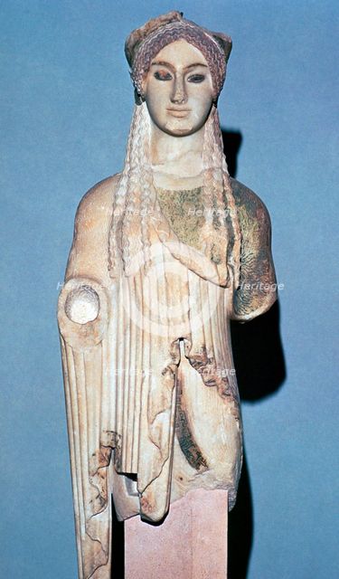 Greek statue Kore 674 from the Acropolis, 6th century BC. Artist: Unknown
