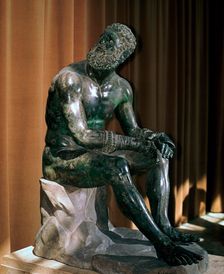 Greek statue, the boxer of Apollonius, 1st century BC