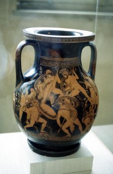 Greek vase decorated with figures of warriors fighting