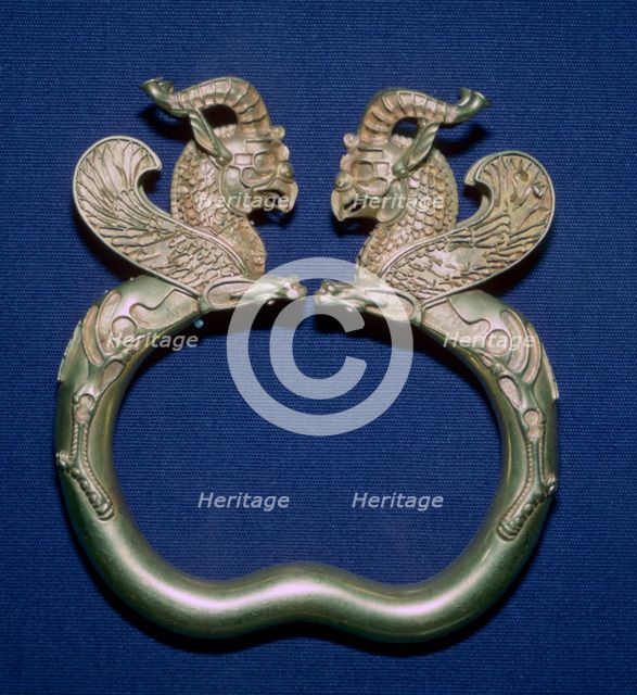 Griffin-headed Armlet. Artist: Unknown