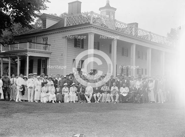 Group at Mount Vernon, 24 June 1917. Creator: Harris & Ewing.
