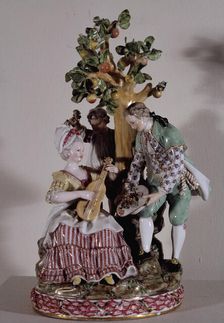 Group at the foot of an apple tree Meissen porcelain, in this German city there's a factory s…