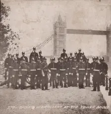 Group of artillery at Tower Bridge, London, c1910
