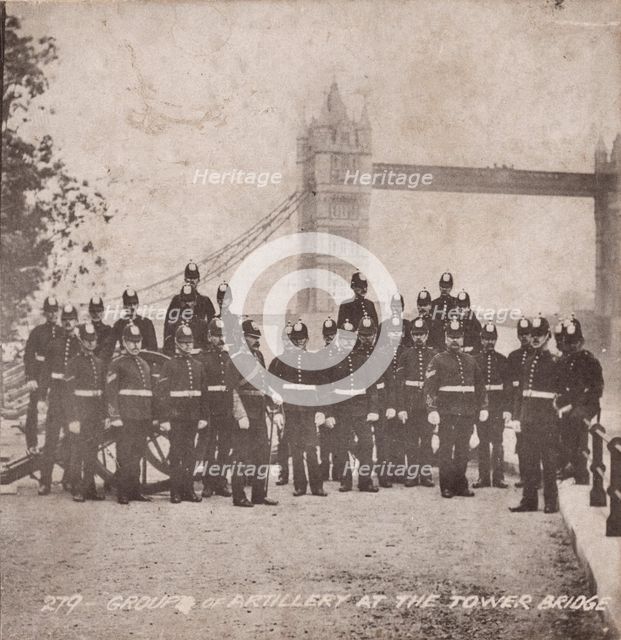 Group of artillery at Tower Bridge, London, c1910. Artist: Unknown