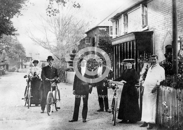 Group of Edwardian cyclists at Exbury in Hampshire. Creator: Unknown.