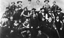 Group of parisian workmen participating in the Commune, photograph. Paris Commune 1871