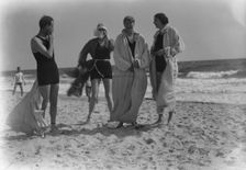 Group of people at Long Beach, New York, between 1896 and 1942. Creator: Arnold Genthe