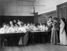 Group of young women studying static electricity in normal school, Washington, D.C., (1899?). Creator: Frances Benjamin Johnston