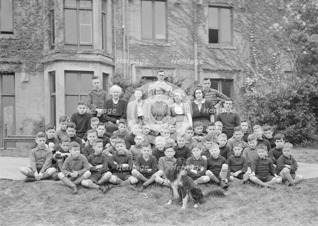 Group portrait, c1935.  Creator: Kirk & Sons of Cowes.