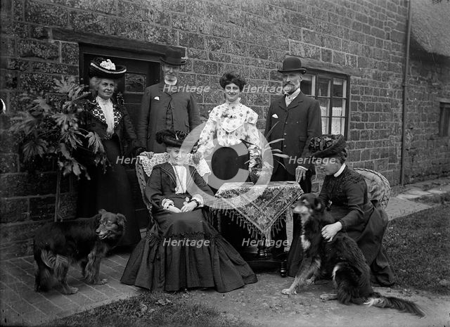 Group portrait, Helidon, Northamptonshire, c1896-c1920. Artist: Alfred Newton & Sons