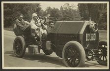 Group portrait in car, 1915-1925. Creator: Fédèle Azari