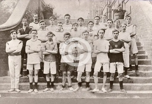 Group photo of a Rowntree’s Harriers, York, Yorkshire, 1913. Artist: Unknown
