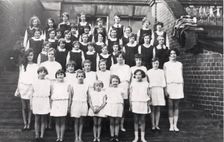 Group photo of girls Greek dancing and gymnastic class, York, Yorkshire, 1929
