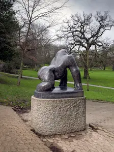 Guy The Gorilla sculpture by David Wynne, Crystal Palace Park, Sydenham, London, 2016. Artist: Chris Redgrave