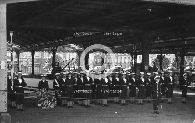 Guard of Honour from HMS 'Sirius', Antwerp, c1946-c1949. Artist: Unknown