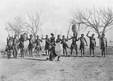 'Guerriers zoulous; Afrique Australe 1914. Creator: Unknown