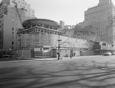 Guggenheim Museum, 88th St. & 5th Ave., New York City, 1957. Creator: Gottscho-Schleisner, Inc