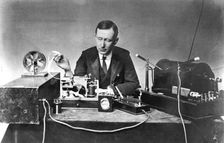 Guglielmo Marconi (1874-1937), Italian physicist and radio pioneer