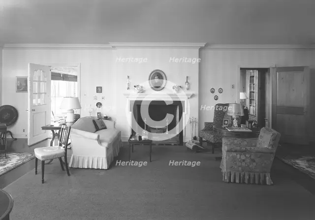 Guido R. Rahr, residence in Manitowoc, Wisconsin, 1945. Creator: Gottscho-Schleisner, Inc.